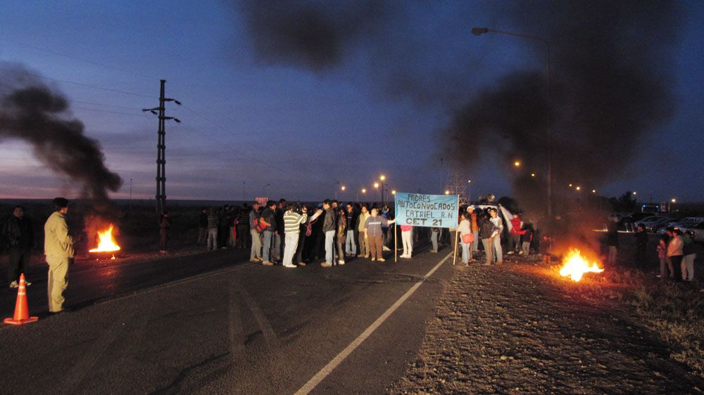 Continúa el corte en Catriel