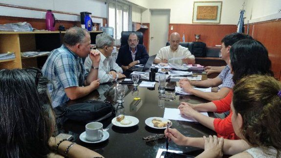 El Ipross discute un nuevo convenio con bioquímicos