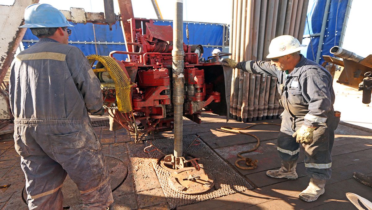 La producción argentina de petróleo subió 6