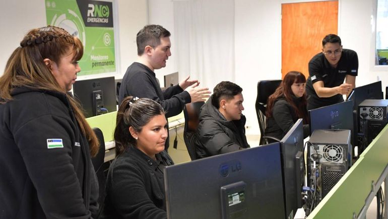 Con 16 nuevos operadores, RN Emergencias 911 sigue reforzando sus servicios