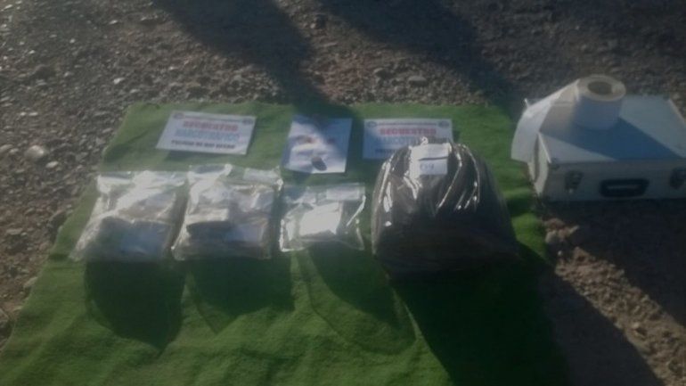 Encontraron 4,4 kilos de marihuana en un colectivo