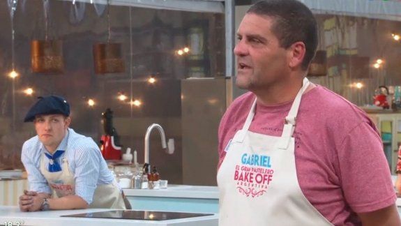 Insólito: taxistas se quejan de eliminación en Bake Off