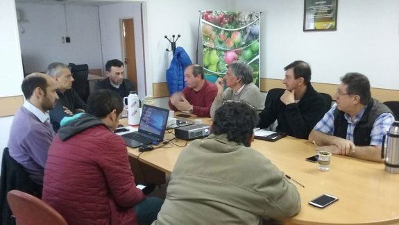 Provincia y chacareros discuten un plan de pagos