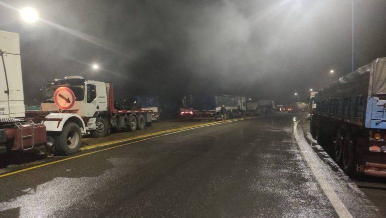 Cortes de ruta: liberan el paso de camiones con gas