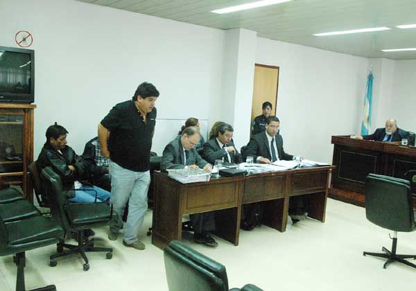 Absolvieron a los Montecino