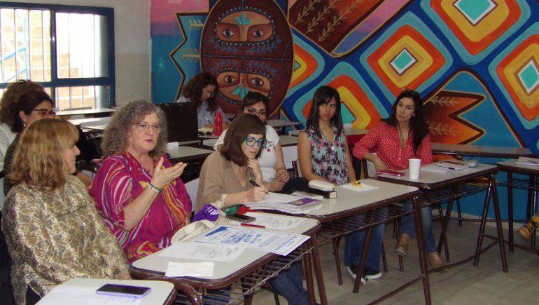 Expusieron sobre la relación de la UNCo con la sociedad