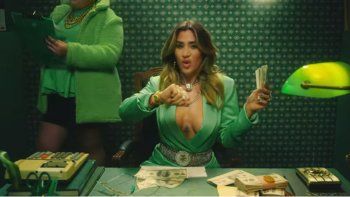 villa la angostura inicia acciones legales contra jimena baron