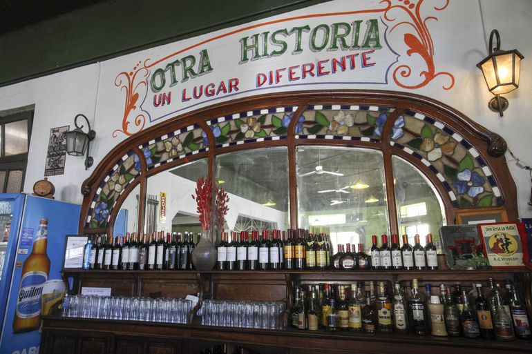 Otra Historia, un bodeg&oacute;n familiar donde se come rico y abundante. Foto: archivo