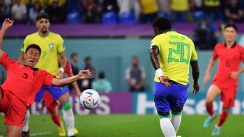 Brasil es una máquina y aplasta a Corea: 4 a 0 en el primer tiempo