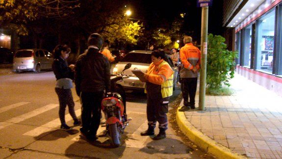 Los agentes de tránsito arrancaron con el control de drogas