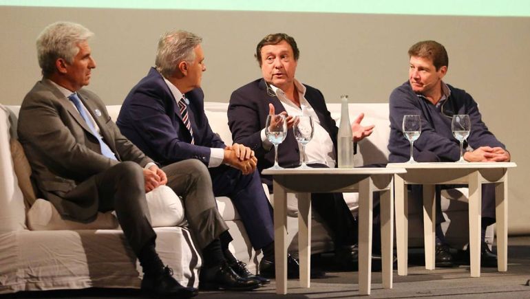 Weretilneck: ¿En la era digital vamos a seguir enseñando con tiza y pizarrón?