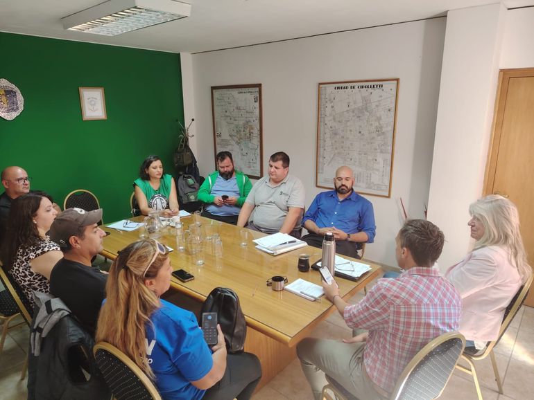 Sindicalistas municipales se reunieron con funcionarios del Ejecutivo local por los problemas de inseguridad que sufren los trabajadores. Además, les volvieron a plantear reclamos en materia de salarios y de condiciones de trabajo.