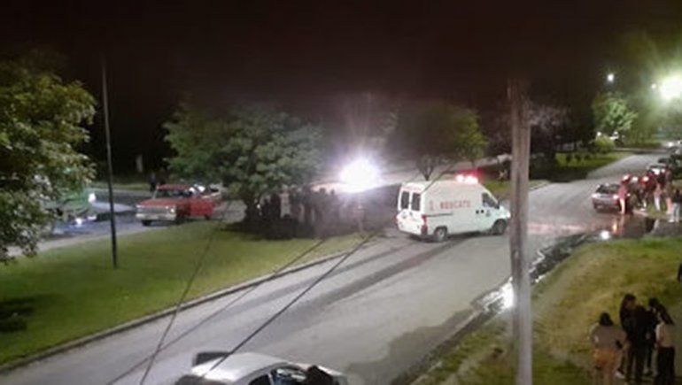 Tragedia: chocó contra un camión de recolección de residuos y murió