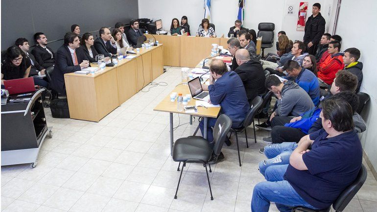 La sala de audiencias lució abarrotada ayer