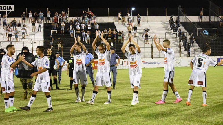 Jara: Ojalá sea un  buen partido y no influya el árbitro