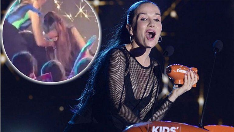 Esta fue la terrible caída de Natalia Oreiro en la entrega de los Kids Choice Awards