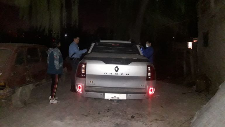 Robaron una camioneta en Neuquén y la recuperaron una hora después en Cipolletti