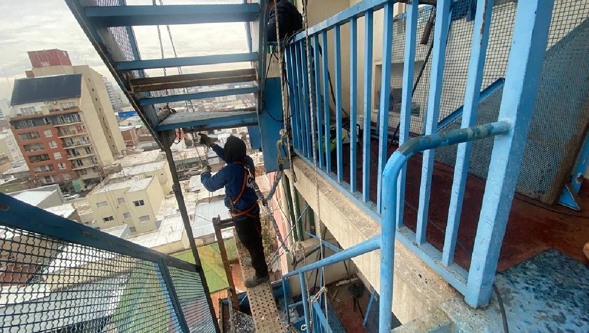 Arreglos en las alturas: qué trabajo hacen en el Municipio