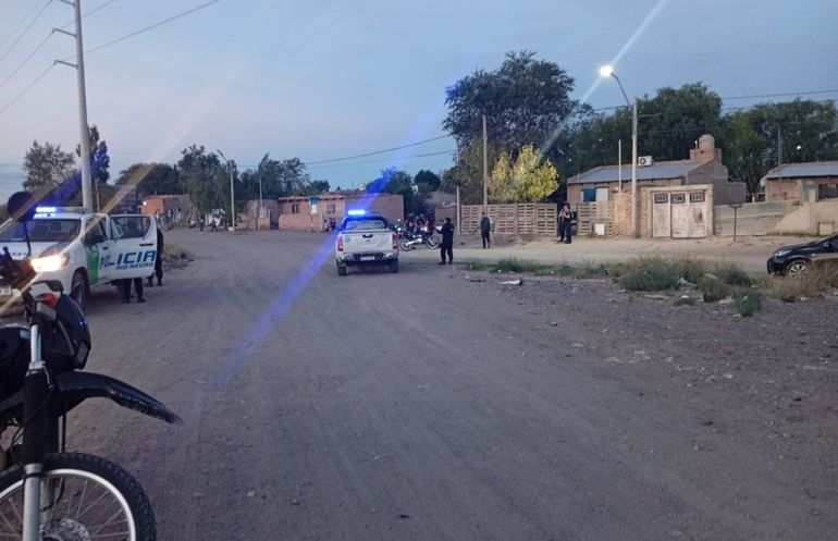 La persecución comenzó cuando los efectivos vieron una moto que circulaba sin luces con dos ocupantes. Foto: Gentileza.