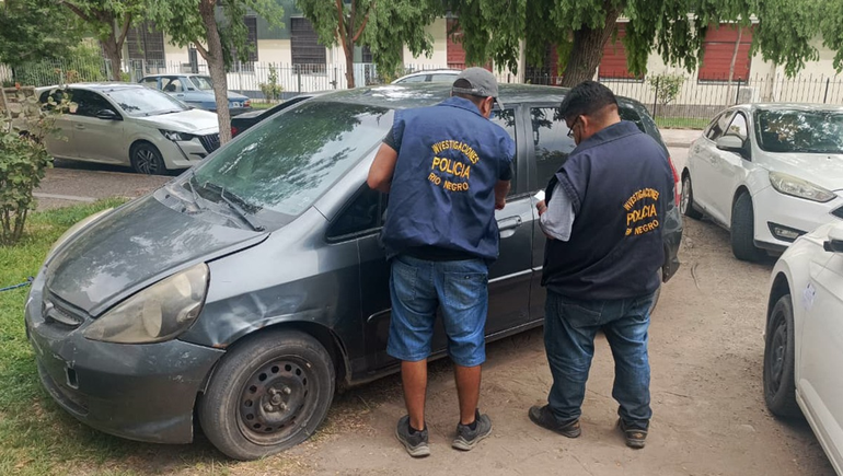 El Hondita Fit neuquino que fue recuperado en una toma de Cipolletti.