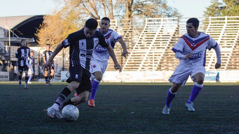 La Amistad marca la diferencia en la Liga Confluencia