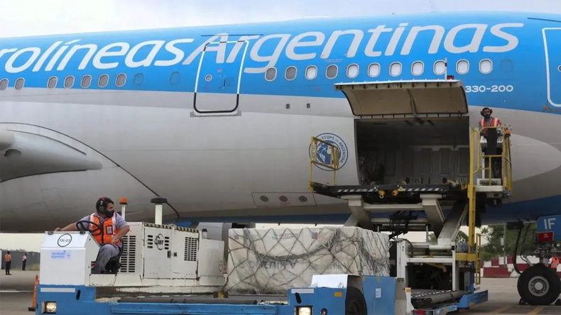 Aerolíneas Argentinas retira aviones tras fallas en motores: ¿qué ocurrió en los últimos días?