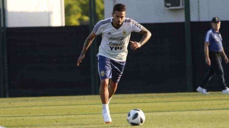 Manuel Lanzini quedó afuera del Mundial por rotura de ligamento