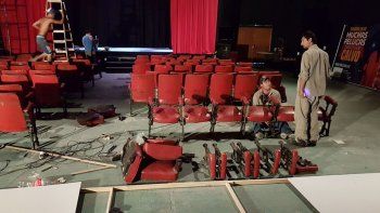 un famoso denuncia vandalismo en el teatro de las grutas