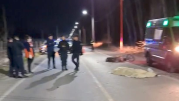 Un fallecido y otro herido en un trágico accidente de motocicleta en Cipolletti.
