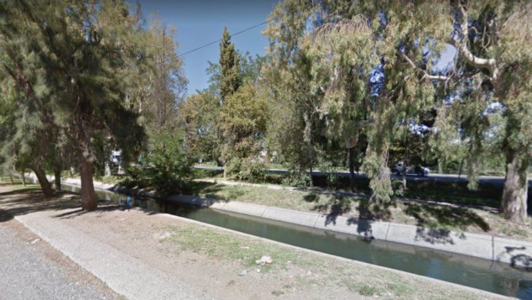 Una fiesta descontrolada en Cinco Saltos terminó con jóvenes detenidos y policías heridos 