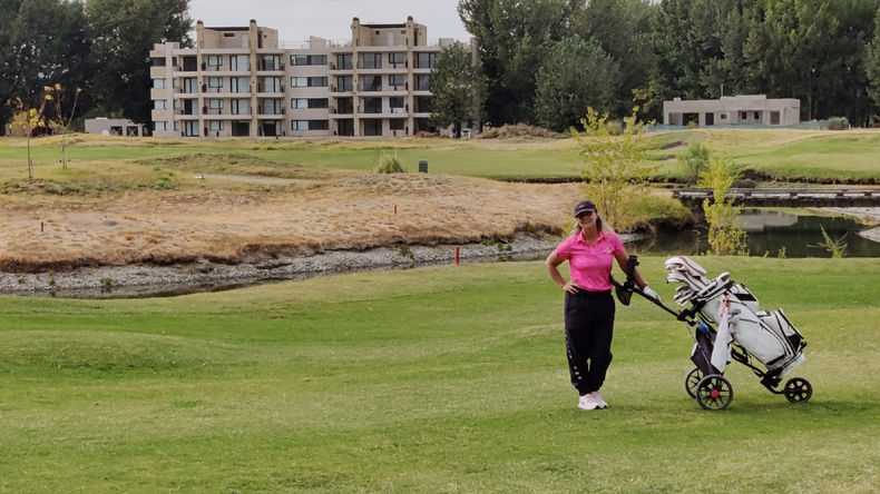 El predio de Los Canales de Plottier recibe a lo mejor del golf del país | LMCipolletti.com El predio de Los Canales de Plottier recibe a lo mejor del golf del país