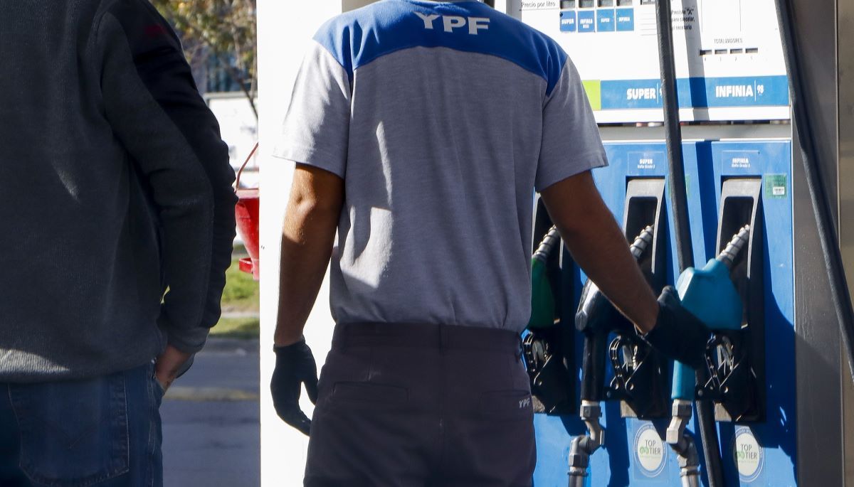 En las estaciones YPF ya se ve el nuevo precio de los combustibles en Cipolletti.