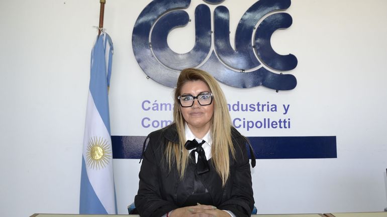 Gabriela Urrutia, de la Cámara de Industria y Comercio: 