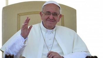 para el papa la homosexualidad no es un crimen, pero si un pecado