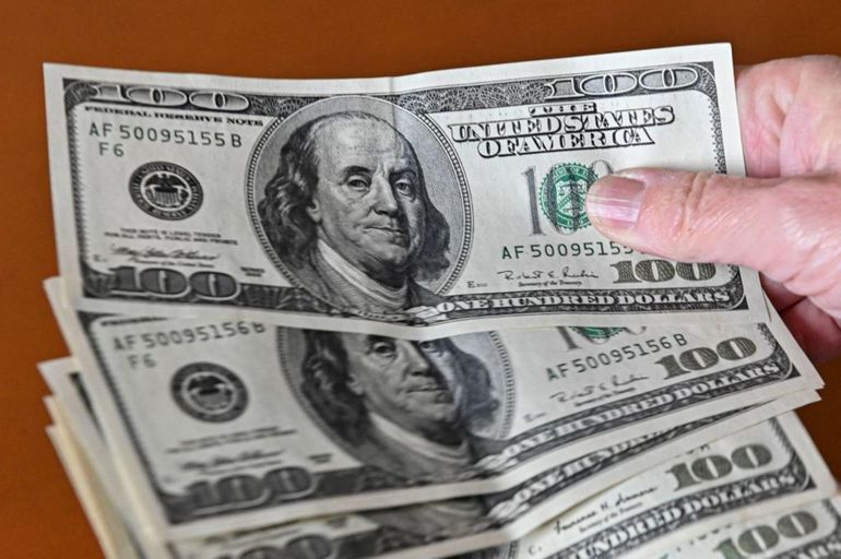 El dólar blue, en vivo: sigue subiendo y alcanza un nuevo récord