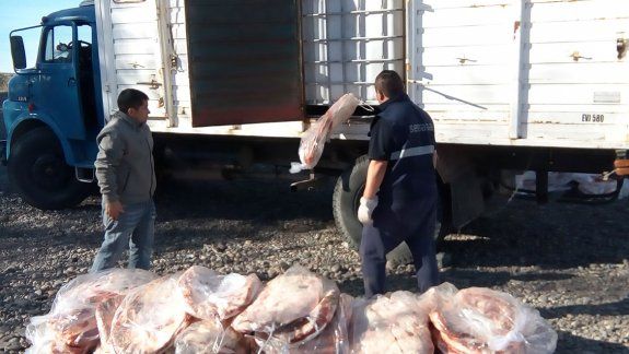 Neuquén se opone al ingreso de asado con hueso de La Pampa