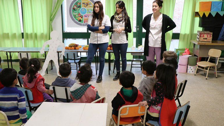 En los CI hay nutricionistas y talleres para los niños.