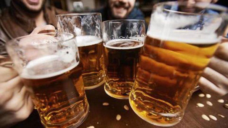 Explotó el consumo de bebidas alcohólicas en Cipolletti