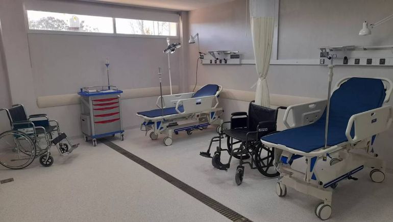 El nuevo hospital, un regalo a Fernández Oro y un homenaje en vida