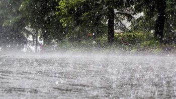 alerta por tres dias con lluvias de 150 mm y vientos de hasta 120 km/h en varias provincias