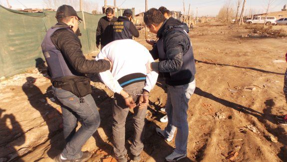 En el marco de la investigación por el crimen, hubo varios detenidos.