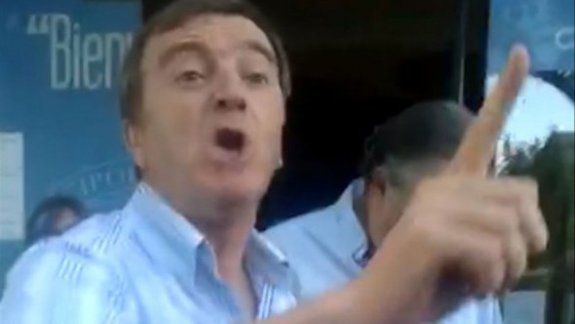 Aníbal Tortoriello y Diego Vázquez hicieron la presentación judicial. Tendría&nbsp;que ver con el día de furia del intendente con los vecinos perlenses.