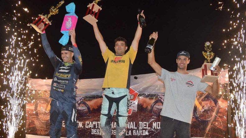 Motociclismo: Palaco Pérez, otra vez rey del Supercross de verano en La Barda