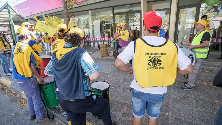 Los comerciantes se unen por el escrache de la AEC