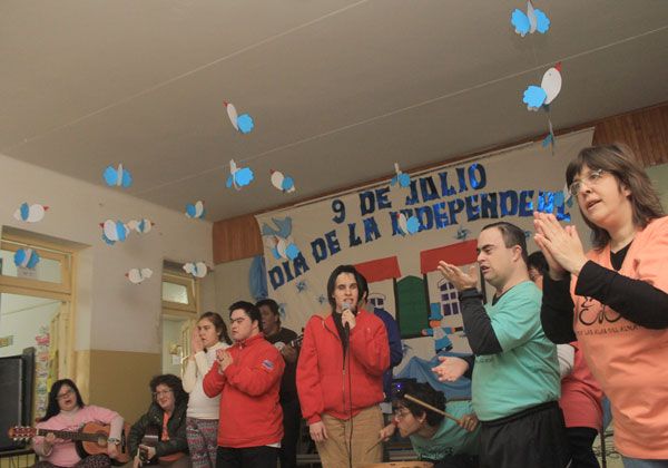 Emotivo encuentro inclusivo en Colonia María Elvira