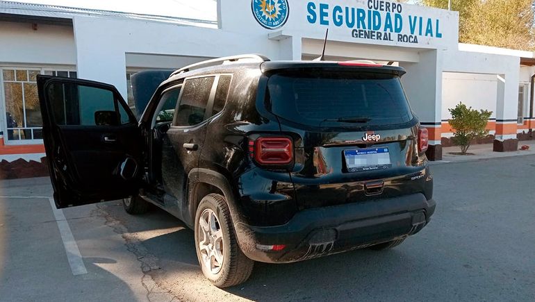 Viajaba desde Buenos Aires a la Cordillera con una camioneta robada
