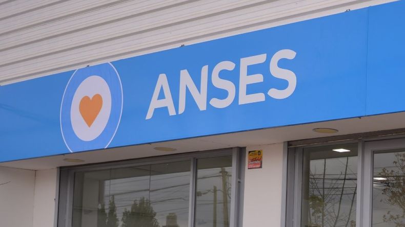 ANSES confirmó un cambio en los pagos de noviembre: afecta a jubilados y AUH