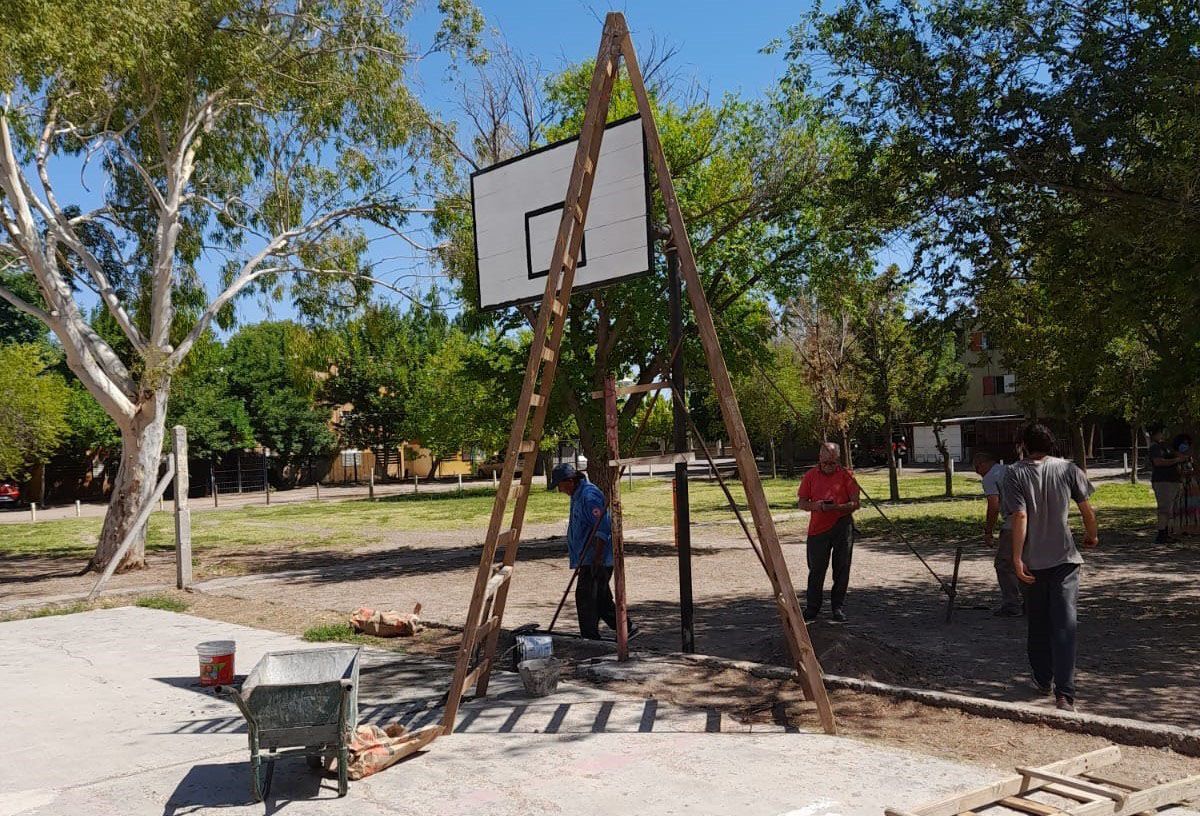 La biblioteca Fernando Jara también apuesta al deporte
