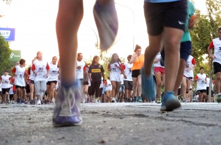 La ciudad explotó de alegría con miles de vecinos en las calles