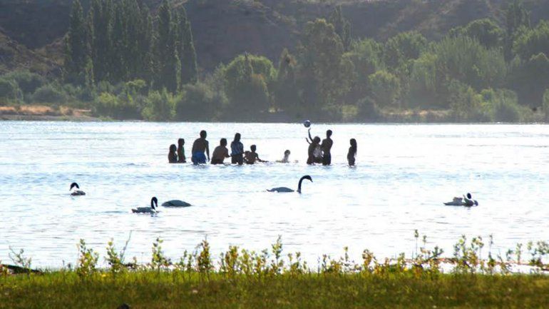 Lunes con vientos moderados y 34 grados de máxima
